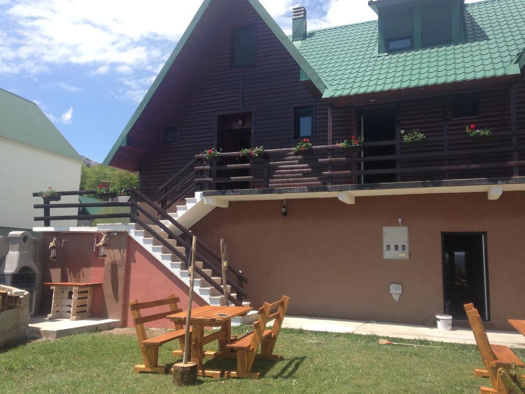 Sun Village Apartments Zabljak Екстериор снимка