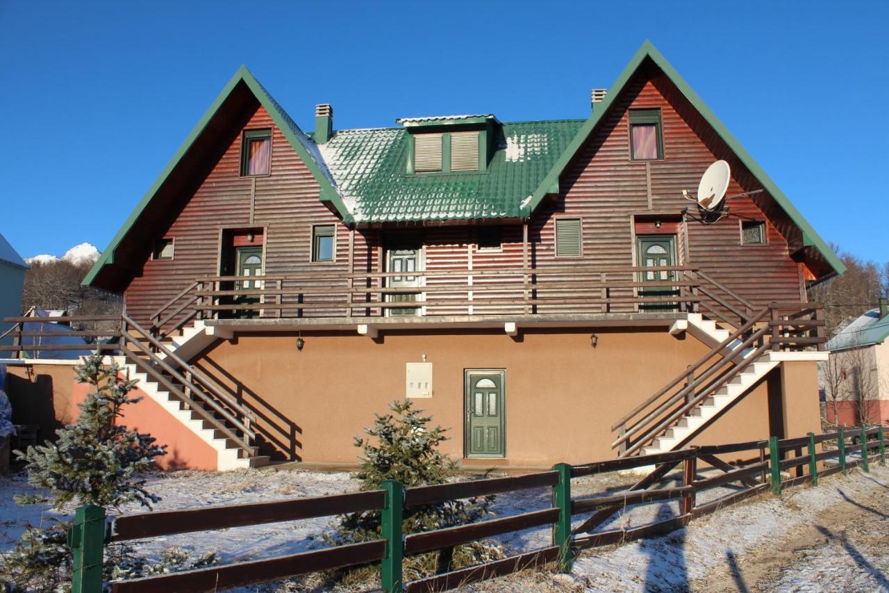 Sun Village Apartments Zabljak Екстериор снимка
